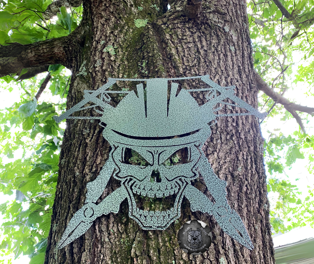 Lineman Skull