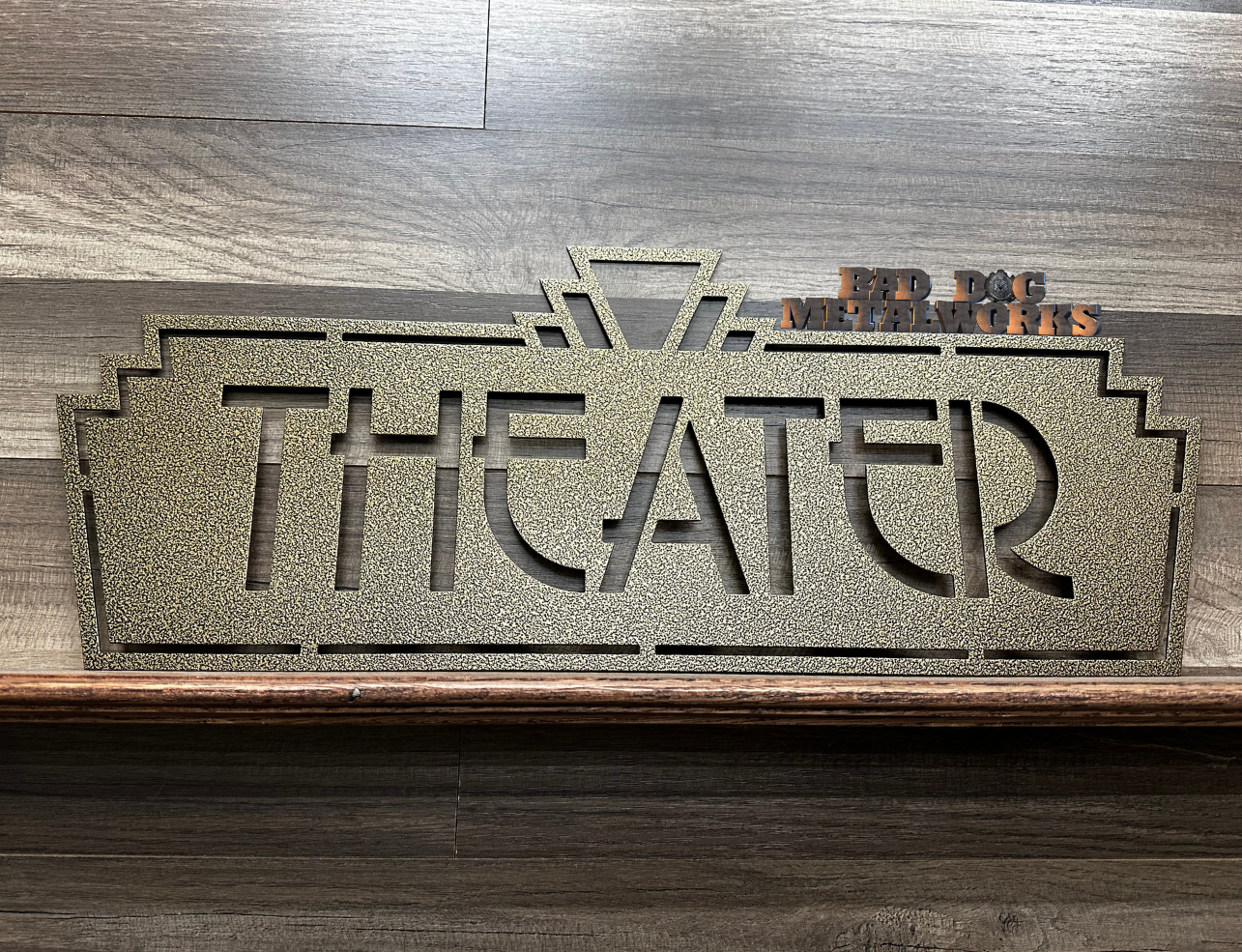 Retro Theater