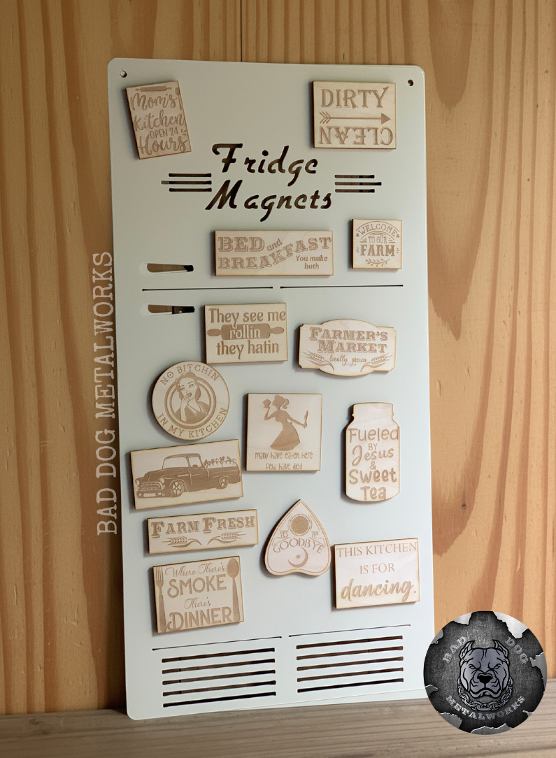 Retro Refrigerator Magnet Display