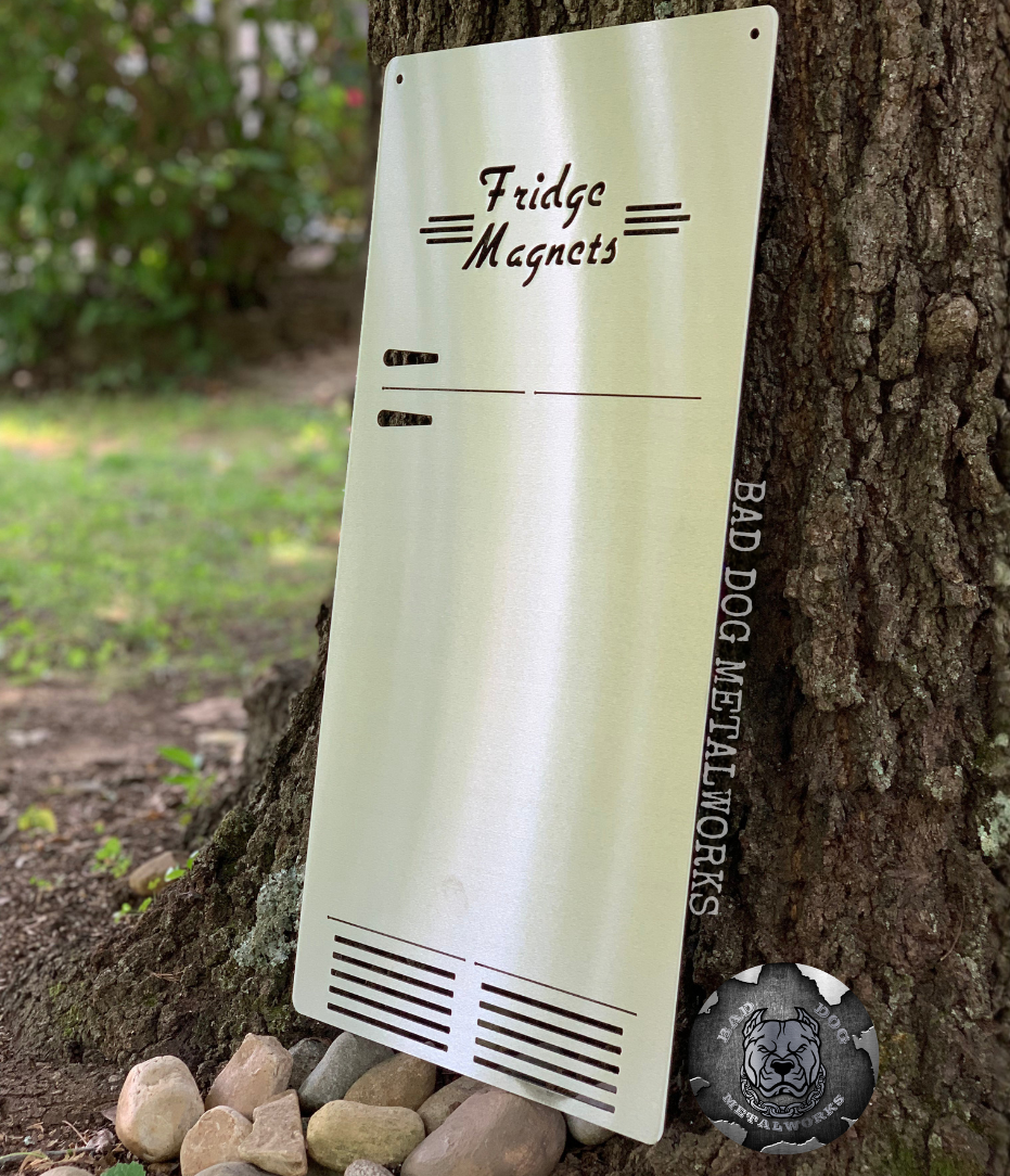 Retro Refrigerator Magnet Display