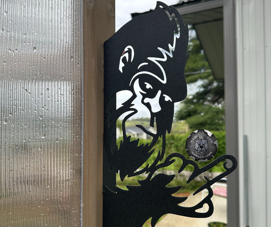 Peeking Bigfoot Flipping Off