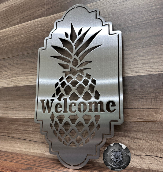 Vintage Pineapple Welcome
