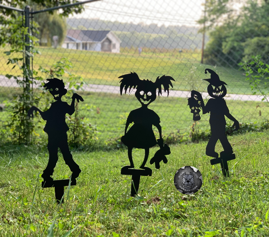 Zombie Girl/Zombie Boy Halloween Garden Stakes